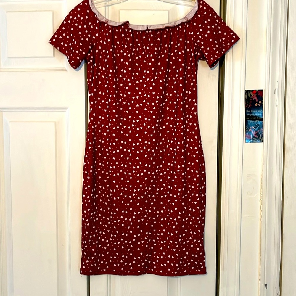Red Heart Print Off-Shoulder Dress